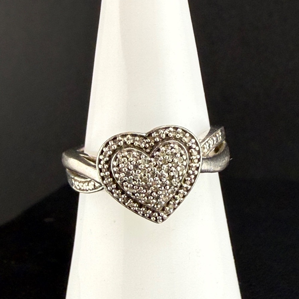 Vintage JTW Sterling Silver Heart Ring Rhinestone Size 6.25
